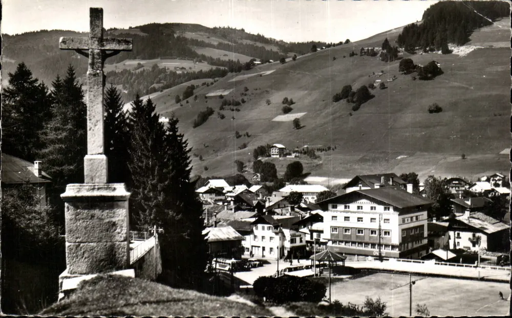 Mégeve - La Croix Saint-Michel und das Casino — Les Éditions J. Bellard, Bron - Vorderseite