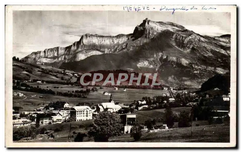 Mégève - Aiguilha do Varan — vista panorâmica com aldeia abaixo - Frente