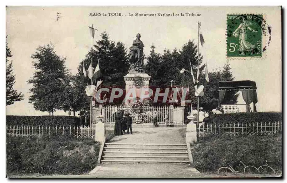 MARS-la-TOUR - Das Nationale Denkmal und die Tribüne - Vorderseite