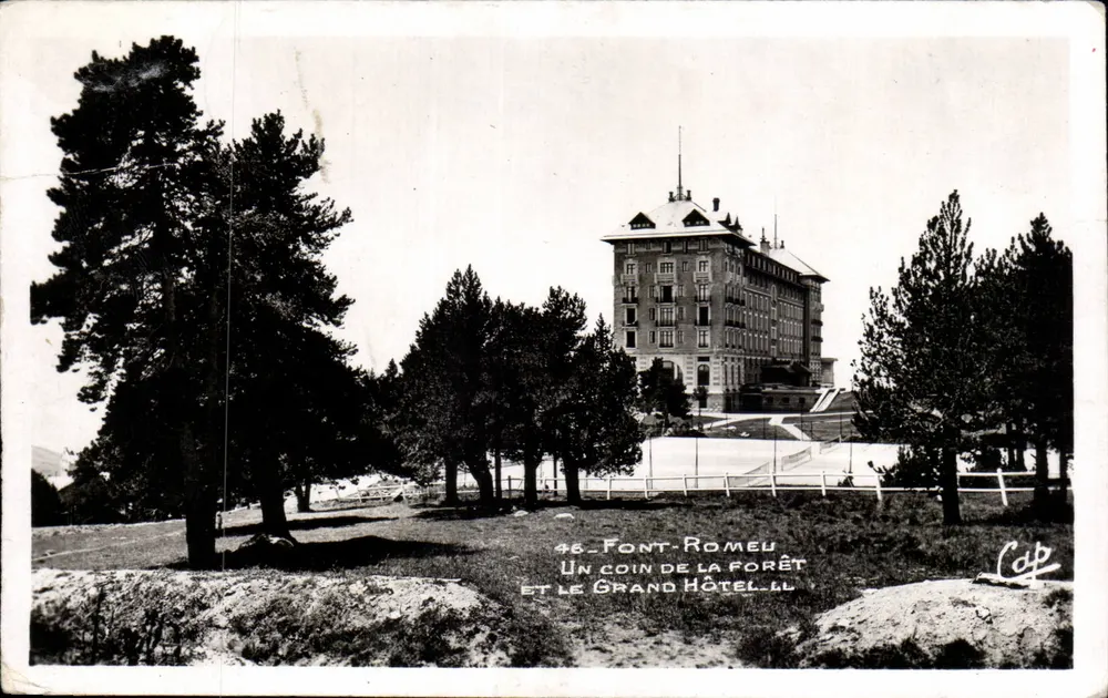 Font-Romeu — Ein Stück Wald und das Grand Hotel — Verlag Cap, Nr. 46 - Vorderseite