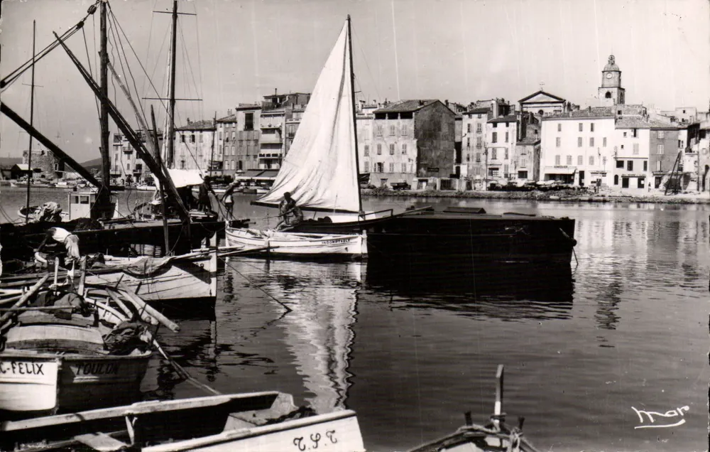 Port Toulon — widok statków i portu — Fotografia Prawdziwa - Awers