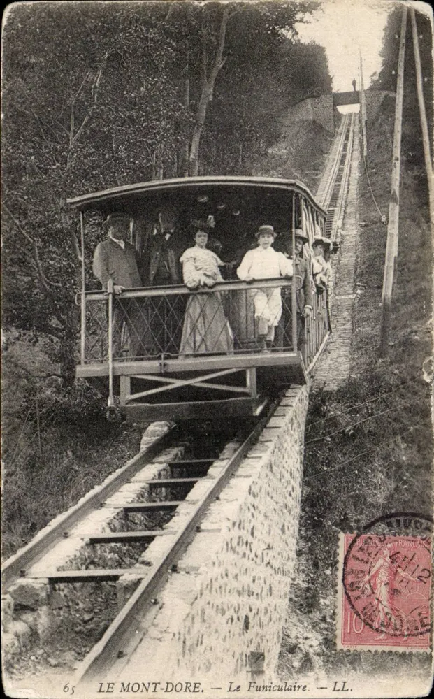 Le Mont-Dore — O Funicular — LL. - Frente