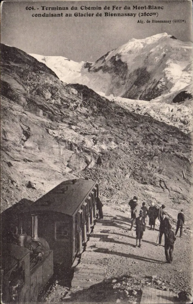 Terminus du Chemin de Fer du Mont-Blanc — Glacier de Biennassay (2860m) — L. Morand, Megève (Haute-Savoie) - Recto