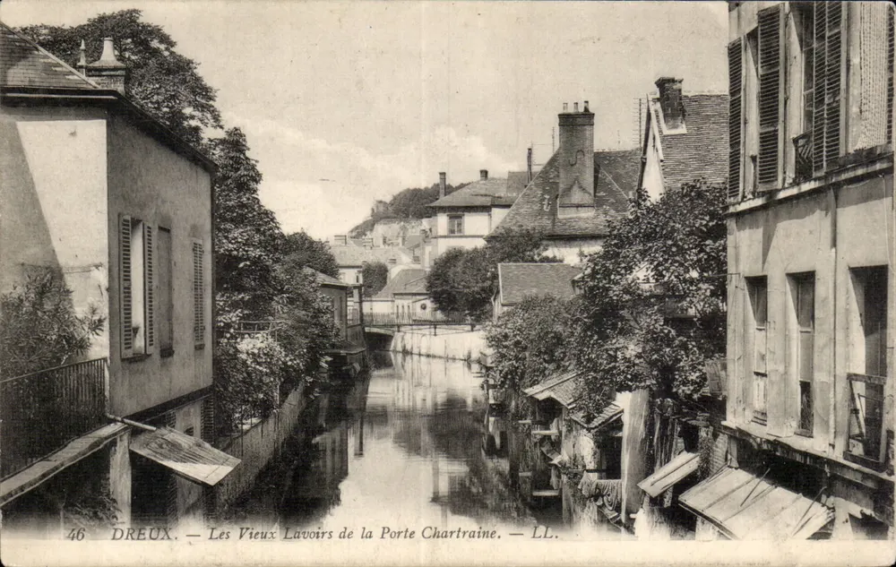 Dreux — Die alten Waschhäuser der Porte Chartraine — LL. - Vorderseite