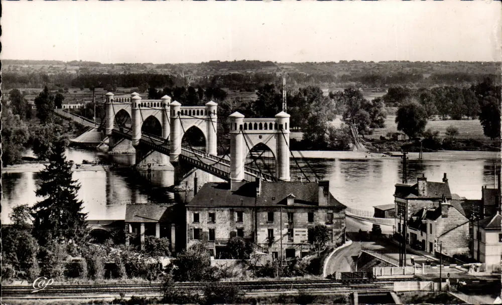 Langeais - O novo Ponte — (por Ets B. Baudin) — C.A.P. Réal-Photo - Frente