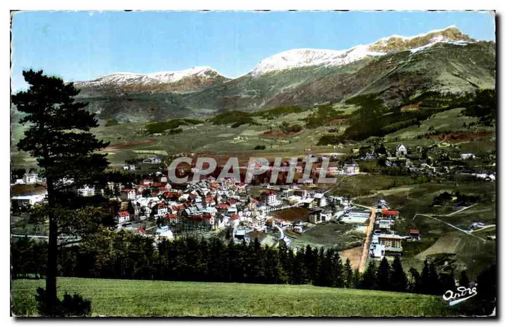 Villard-de-Lans — Vista geral, o Col de l'Arc e a Cornafion (2301 m.) — Éditions André - Frente