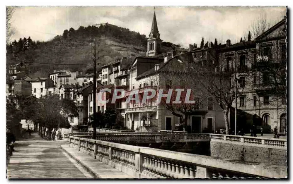 Amélie-les-Bains — Brücke über den Mondony — Schloss-Festung im Hintergrund - Vorderseite