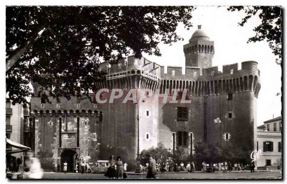 Perpignan — A Praça da Vitória e o Castillet — Editor: Éd. Chatriau - Frente