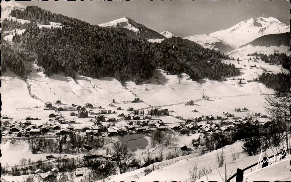 Morzine (Haute-Savoie) — Vista geral e o Rochedo do Inferno — Edições Fotográficas JANSOL - Frente