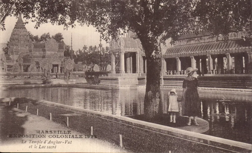 Marseille - Kolonialausstellung 1929 - Der Tempel von Angkor Wat und der heilige See - Vorderseite