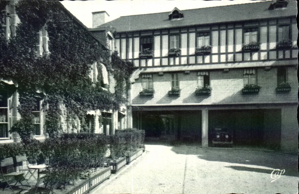 La Ferté-Macé — Das Hotel du Grand Ture - Vorderseite