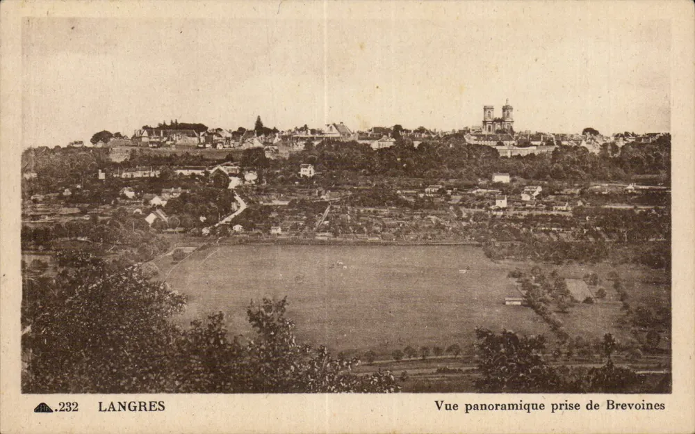 Langres — Panoramablick von Brevoines — Cité des Arts Phéno-mécaniques, n°232 - Vorderseite