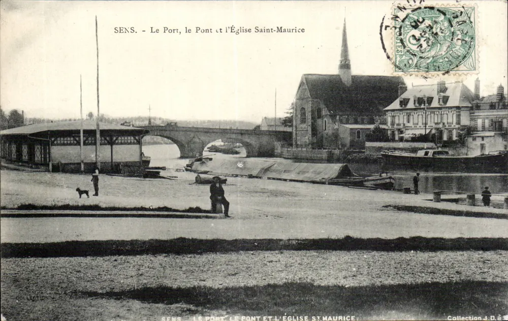 SENS - Der Hafen, die Brücke und die Kirche Saint-Maurice — Verlag: Leclerc - Vorderseite