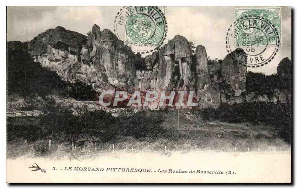 Les Roches de Basseville — Das pittoreske Morvand — CRIUX-LA-VILLE - Vorderseite