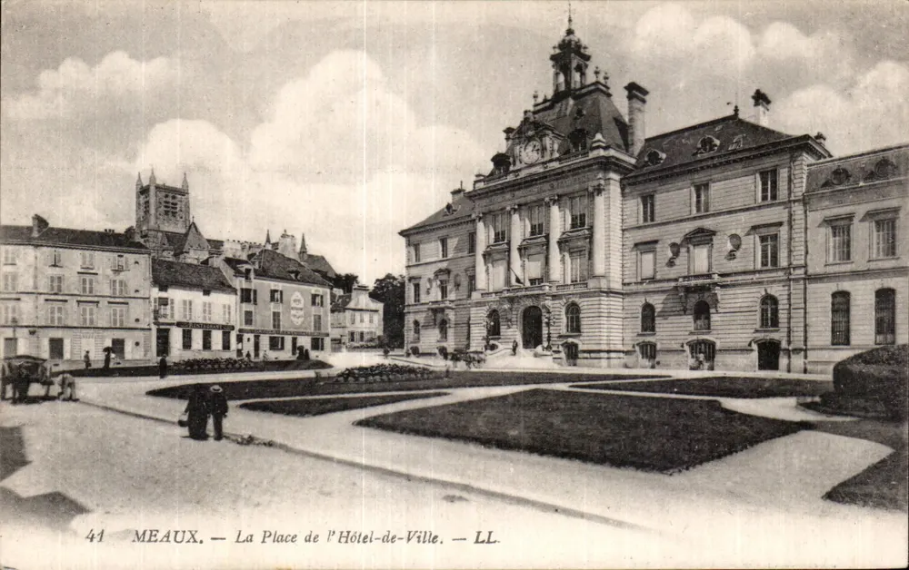 Meaux — Die Place de l'Hôtel-de-Ville — LL - Vorderseite