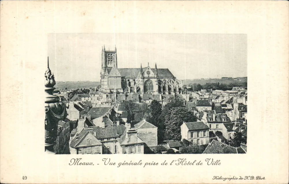 Meaux — Allgemeiner Blick vom Rathaus aus — Kildigraphe de N.D. Phot. - Vorderseite