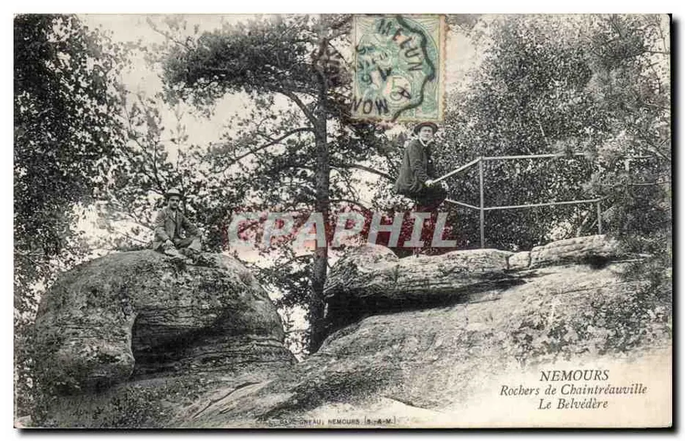 Rochers de Chaintreâuville — Der Belvédère — NEMOURS, Verlag L. BAYONFAU, Nr. 18-4-M - Vorderseite