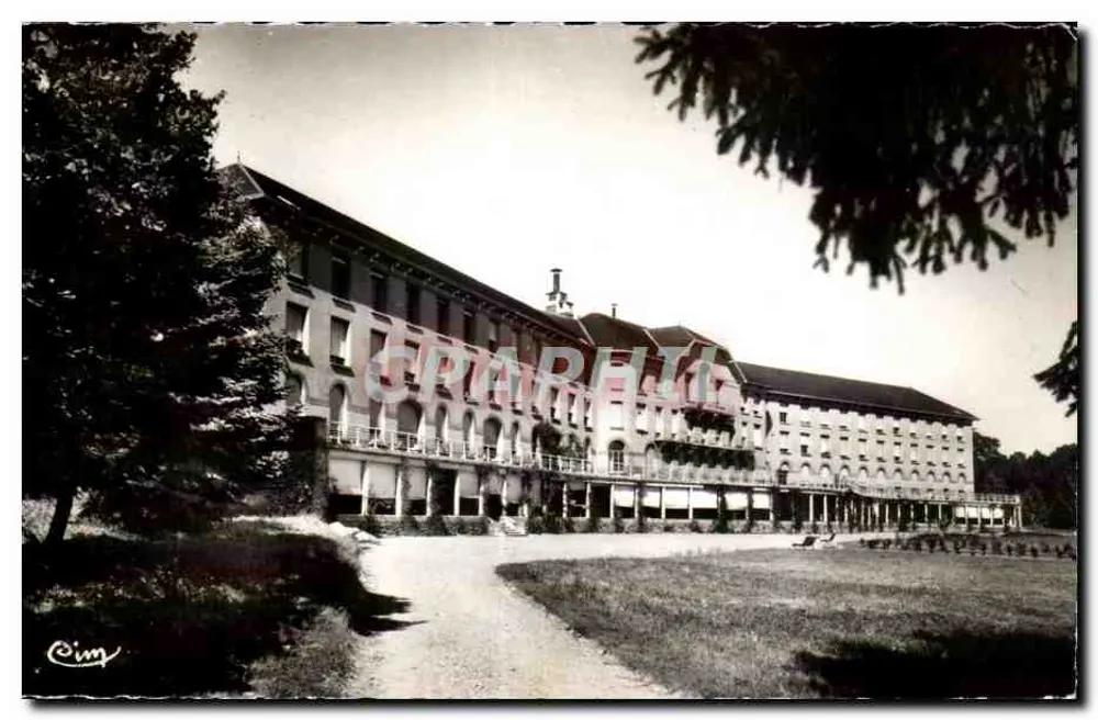 Bussières (S.-et-M.) — Fachada principal da Casa do Curado de Séricourt — Cim - Frente