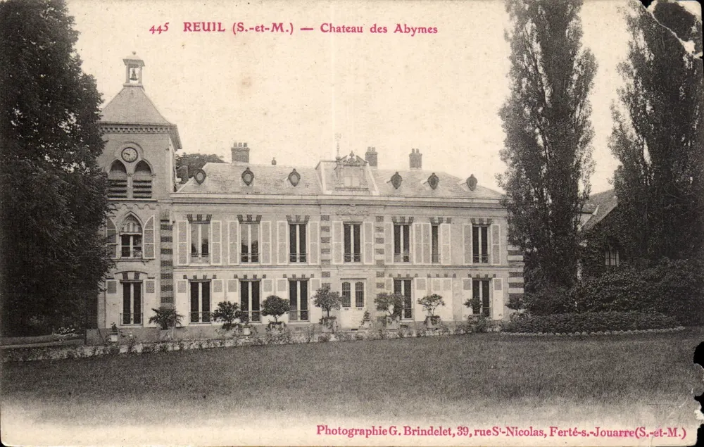 Reuilly (S.-et-M.) — Château des Abymes — Photographie G. Brindelet, 39 rue S.-Nicolas, Ferté-s.-Jouarre (S.-et-M.) - Frente