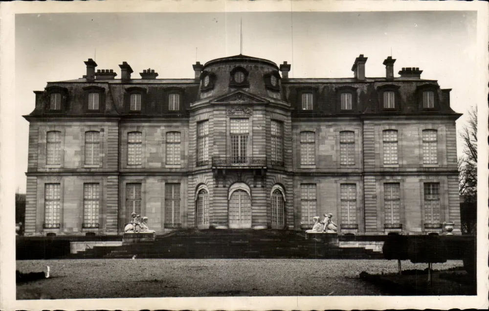 Schloss Champs-sur-Marne — Fassade zum Garten — Edition Gérard n°77 - Vorderseite