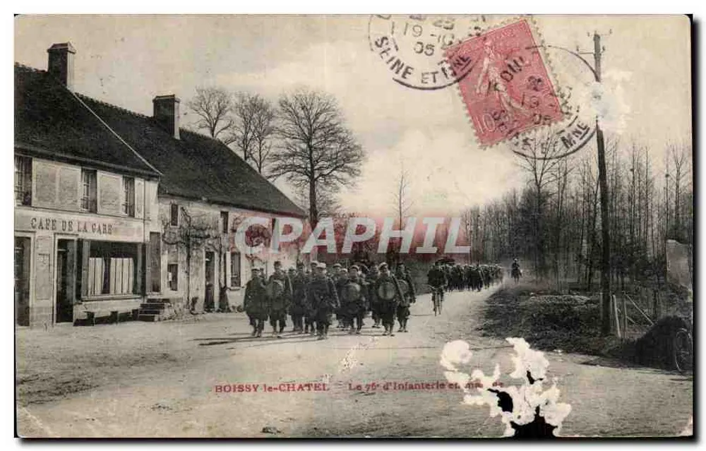Boissy-le-Châtel — rue avec café et troupes en marche — éditeur : Boissy-le-Châtel, n° 75e d'Infanterie et ma - Frente