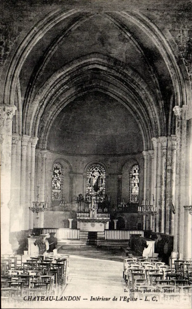 Château-Landon — Innenansicht der Kirche — L. Colfin, phot.-édite, Moret - Vorderseite