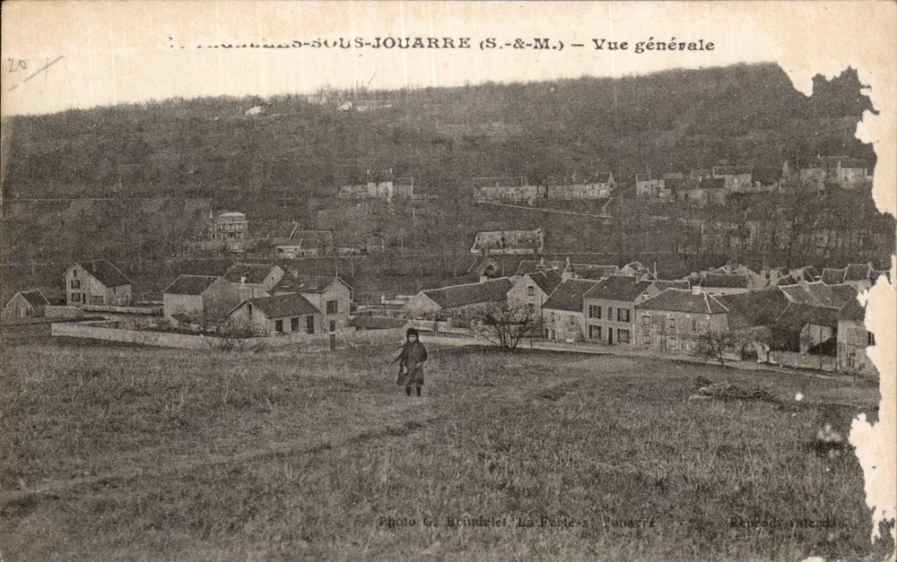 Vernayes-sous-Jouarre (S.&M.) — Vue générale — Photo G. Brindelet, La Pérelle-s.-Jouarre - Frente