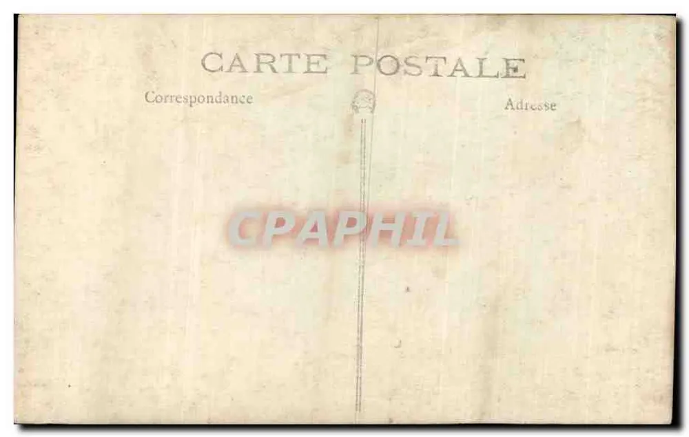Mulher sentada — retrato de estúdio — Carta postal Bilhete postal antigo - Verso