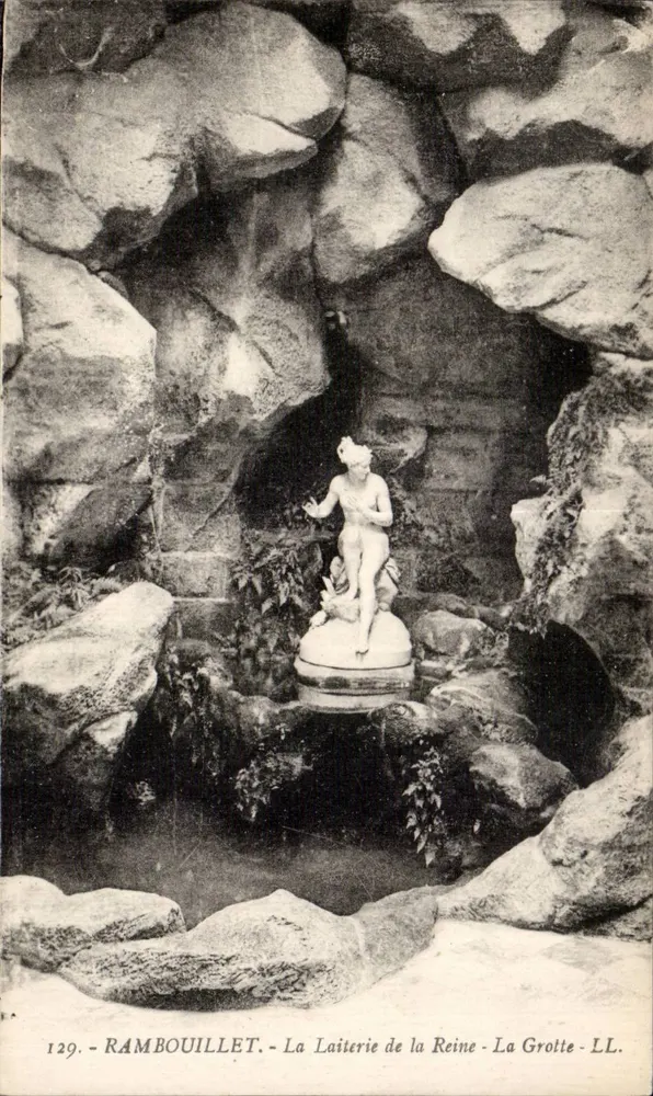 Rambouillet — Die Königinnen-Käserei — Die Höhle — LL. — n°129 - Vorderseite