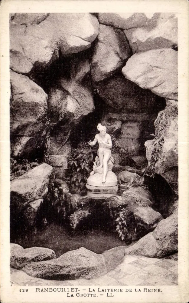 Rambouillet — Die Königin's Milchstube (Die Höhle) — LL - Vorderseite