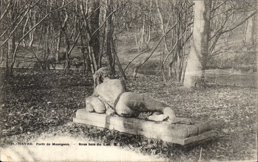 Havre - Forêt de Montgeon - Unter den Bäumen am See - Vorderseite