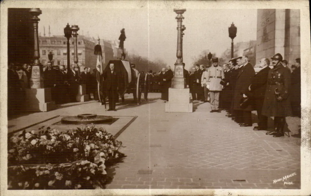 Trauerfeier des Marschalls Foch — 26. März 1929 — Henri Manuel Phot. - Vorderseite