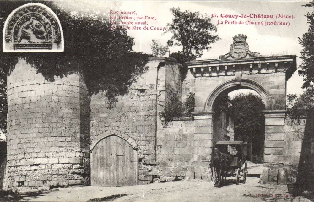 Coucy-le-Château (Aisne) — A Porta de Chauny (exterior) — L. Lefebvre, 1907, n°17 - Frente