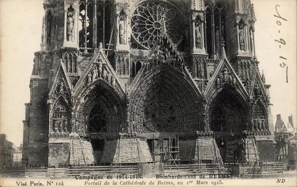 Portal der Kathedrale von Reims — Bombardement von Reims, am 1. März 1915 — Visé Paris, Nr. 124 - Vorderseite