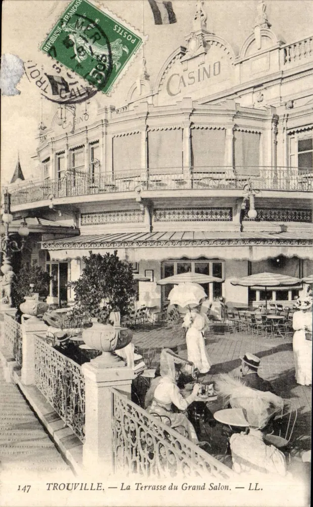 Trouville — La Terrasse du Grand Salon — LL. — n° 147 - Recto