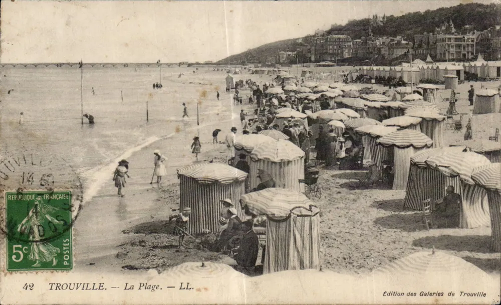 Trouville — A Praia — Edição das Galerias de Trouville - Frente