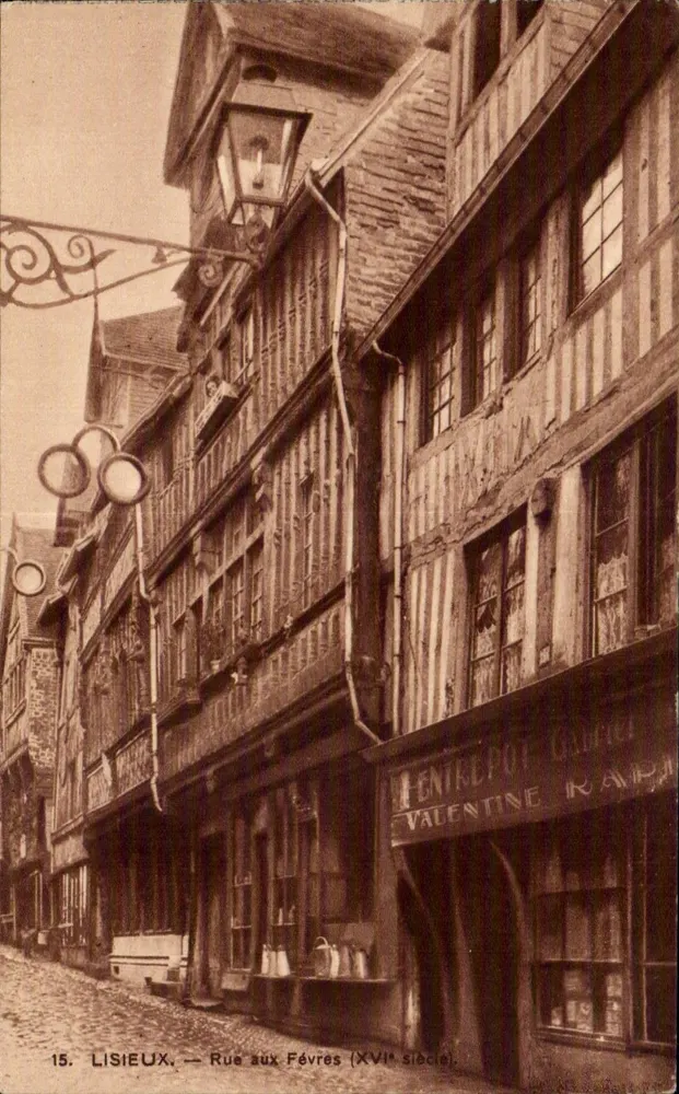 Lisieux — Rue aux Févres (século XVI) — Éditions Yval Paris - Frente