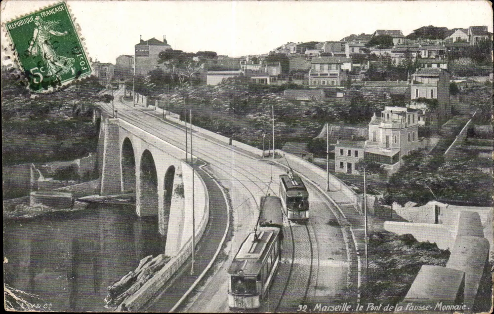 Marseille. Der Brücke der Falschen Münze — Ansicht mit Straßenbahn — Verleger L. Y. & Cie, n° 32 - Vorderseite