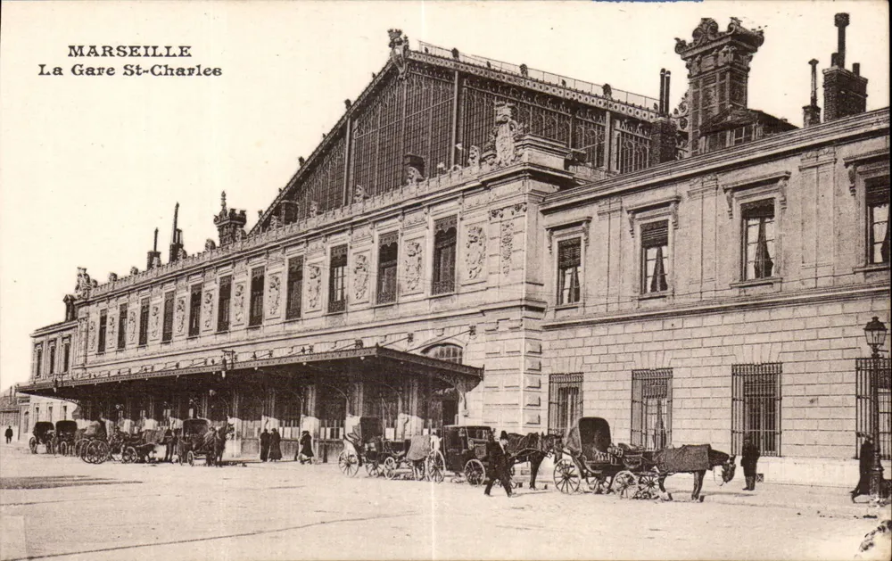 Marseille — A Estação St-Charles — n° 13 - Frente