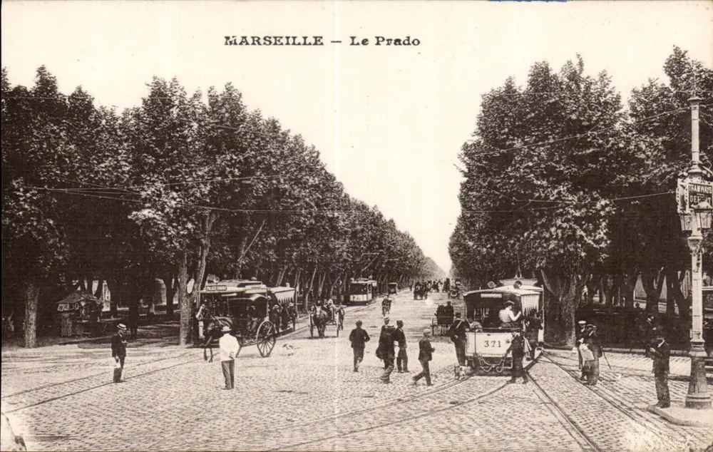 Marselha — Le Prado — Editor H. HAWKINS, Departamento - Frente