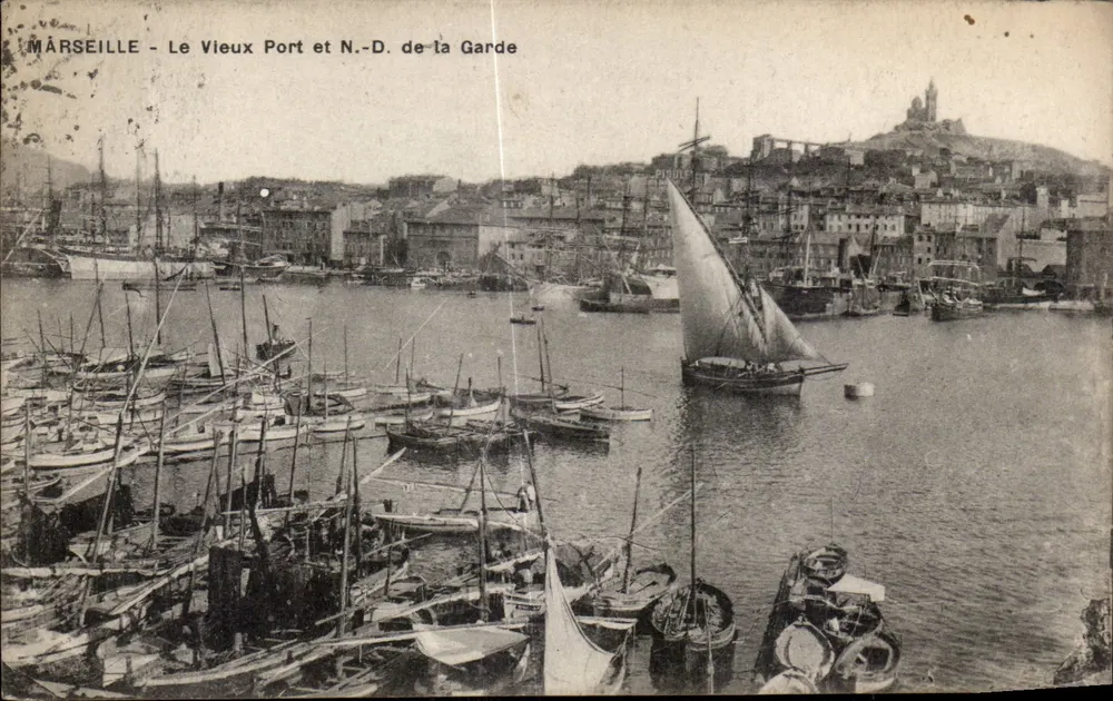 Marseille - Der alte Hafen und Notre-Dame de la Garde — Antike Ansichtskarte Verlag - Vorderseite