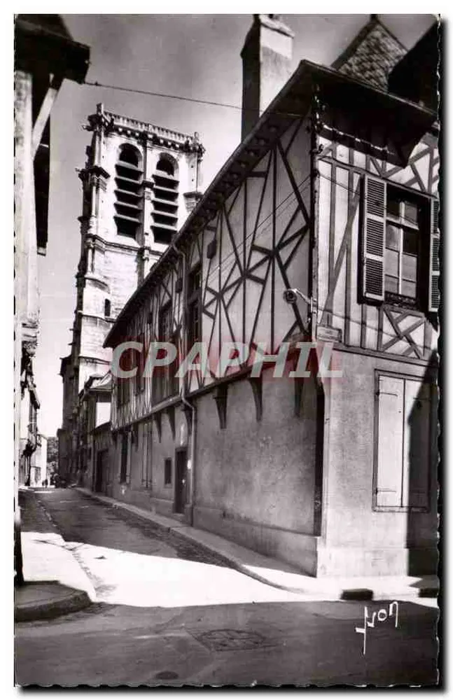 Lyon — Rue de la Madeleine e Torre da Igreja da Madeleine — Edições Verdadeiras - Frente