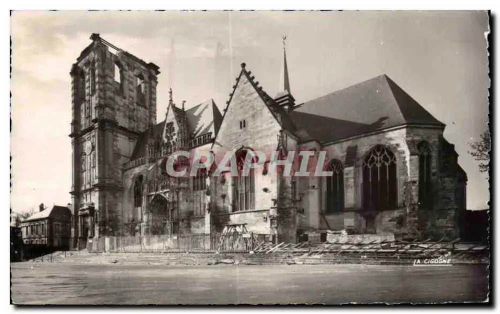Église Saint-Nicolas de Rethel — vue de la façade et du clocher en ruine — éditeur IA CIGOGNE - Anverso