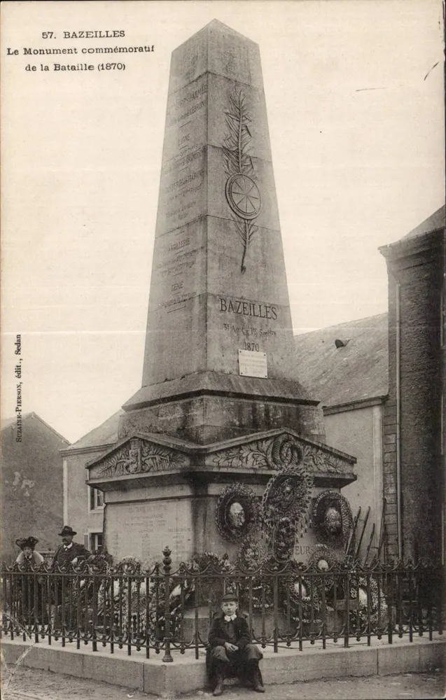 Bazeilles — Monument comemorativo da Batalha (1870) — Suzane-Pierson, édit., Sedan - Frente
