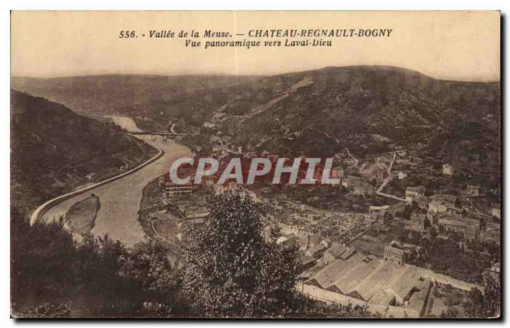 Tal der Meuse — Château-Regnault-Bogny — Panoramablick Richtung Laval-Dieu - Vorderseite