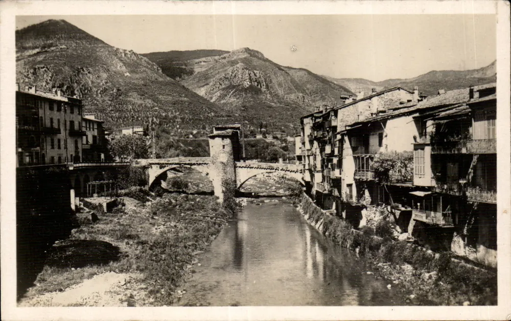 Sospel — O Velho Ponte e a Bévéra - Frente