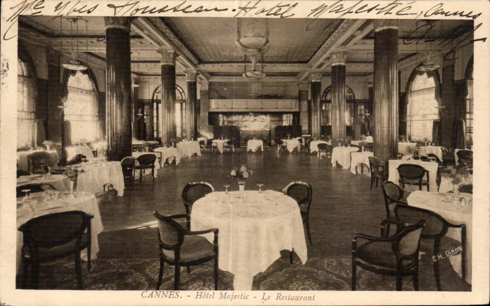 Cannes - Hotel Majestic - O Restaurante — Edição de B. H. Caron - Frente