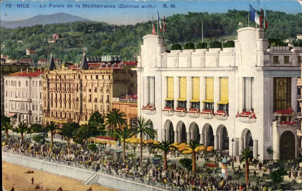 NICE — O Palácio da Mediterâneo (Dalmas arq.) — R. M. - Frente