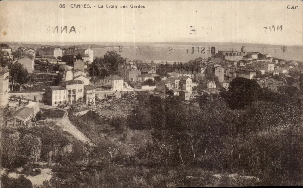 Cannes - La Croix des Gardes — vista panorâmica — CAP. - Frente