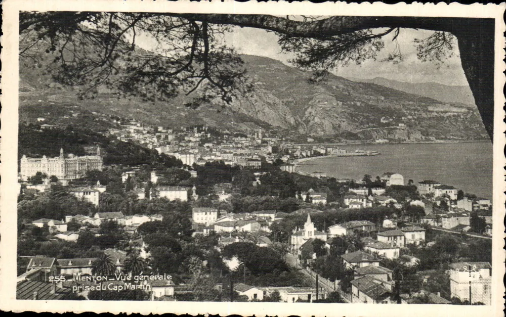 Menton - Vista geral tirada do Cap Martin - Frente